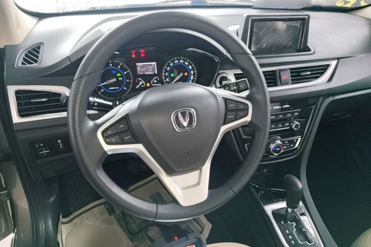 Used CHANGAN Alsvin V7 2015 1.6L Automatic Enjoyment Model China V Standard Steering Wheel