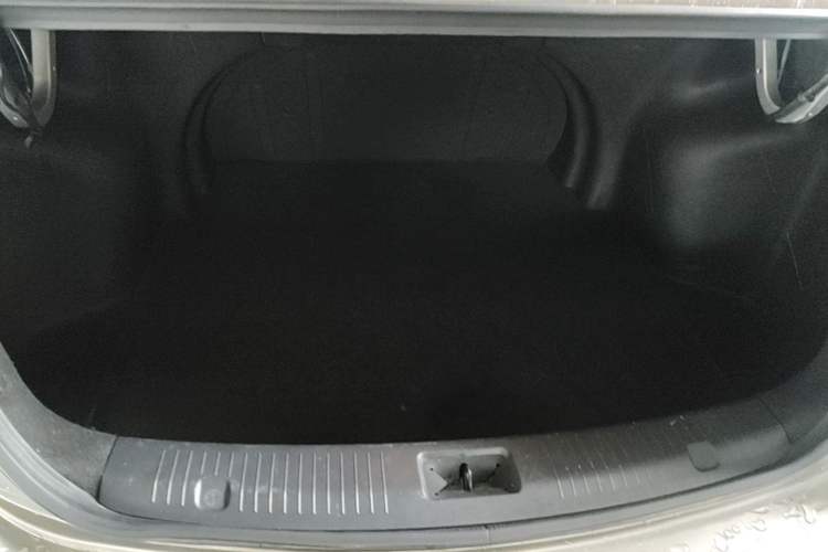 Used CHANGAN Alsvin V7 2015 1.6L Automatic Enjoyment Model China V Standard Trunk