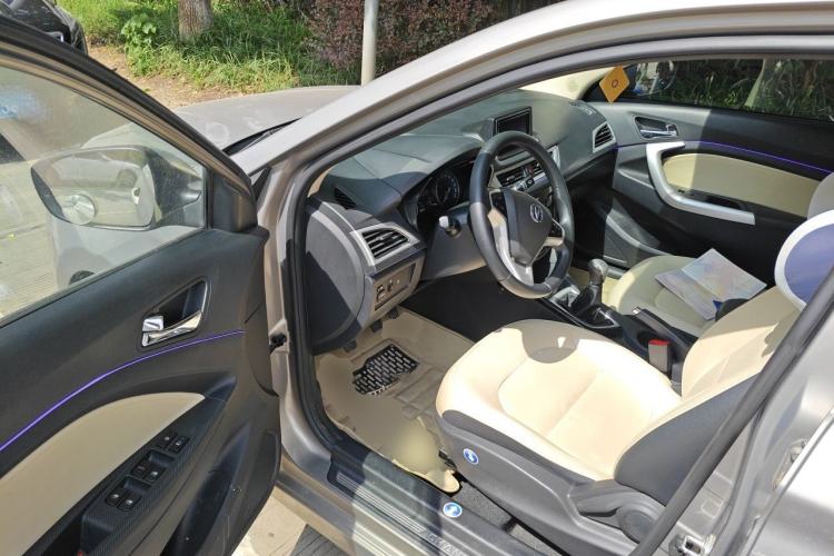 Used CHANGAN Alsvin V7 2015 1.6L Manual LeShang Edition China IV Driver Seat