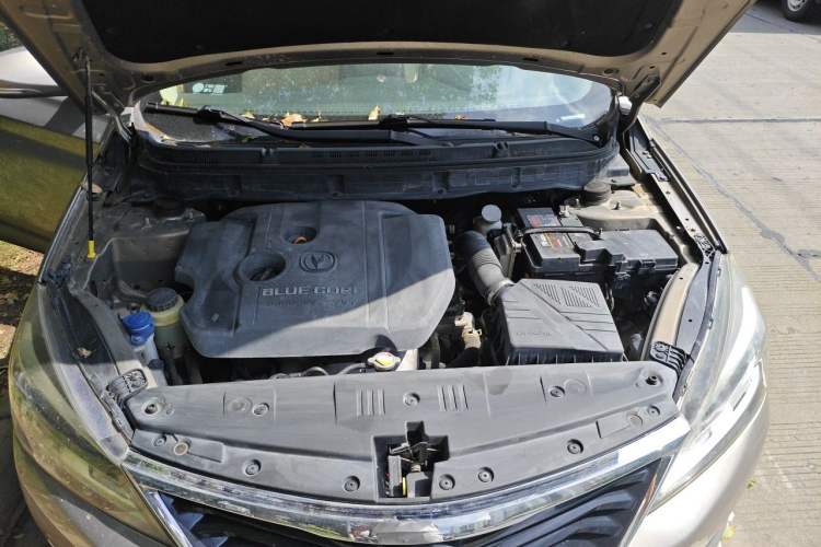 Used CHANGAN Alsvin V7 2015 1.6L Manual LeShang Edition China IV Engine Bay