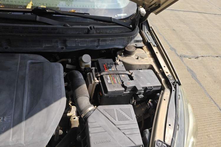 Used CHANGAN Alsvin V7 2015 1.6L Manual LeShang Edition China IV Engine Bay Left