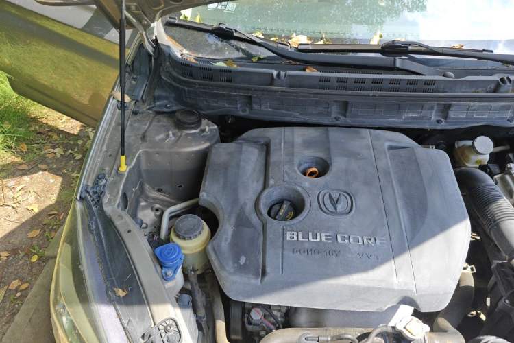 Used CHANGAN Alsvin V7 2015 1.6L Manual LeShang Edition China IV Engine Bay Right