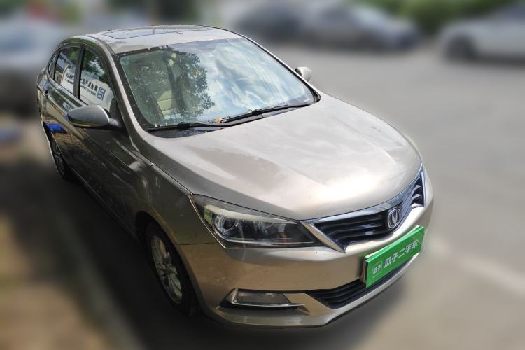 Used CHANGAN Alsvin V7 2015 1.6L Manual LeShang Edition China IV Front Right 45 Deg