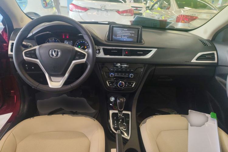 Used CHANGAN Alsvin V7 2015 1.6L Automatic Enjoyment Model China IV Standard Center Console
