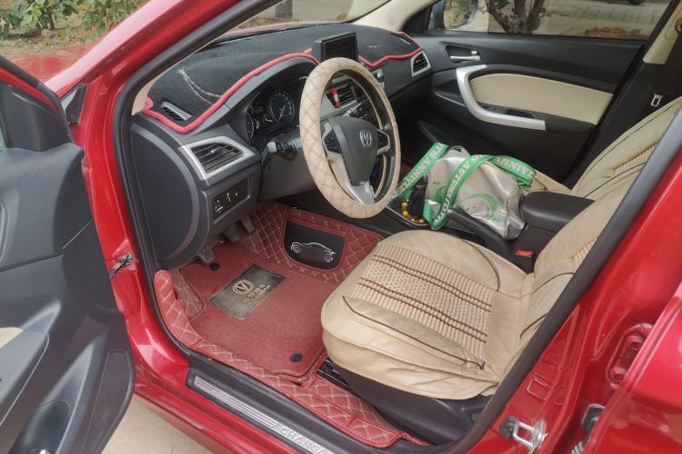 Used CHANGAN Alsvin V7 2015 1.6L Manual Enjoyment Model China IV Standard Driver Seat