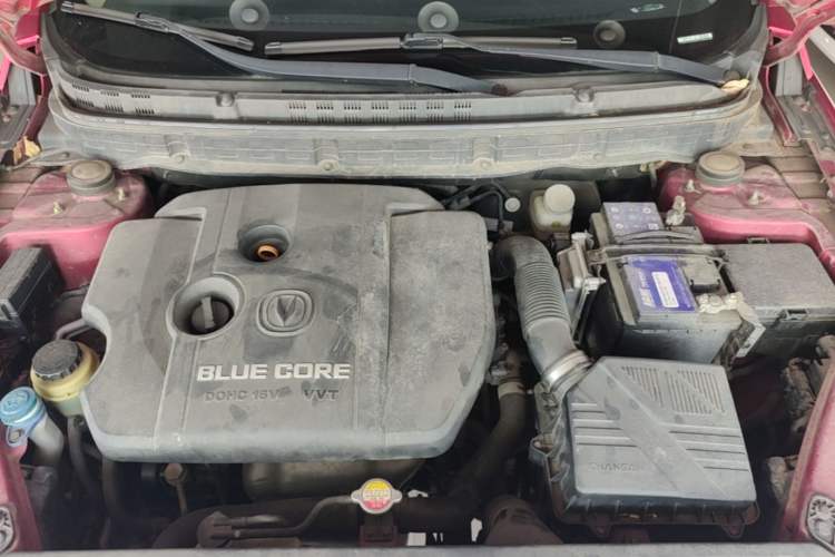 Used CHANGAN Alsvin V7 2015 1.6L Automatic Joyful Model China IV Standard Engine Bay