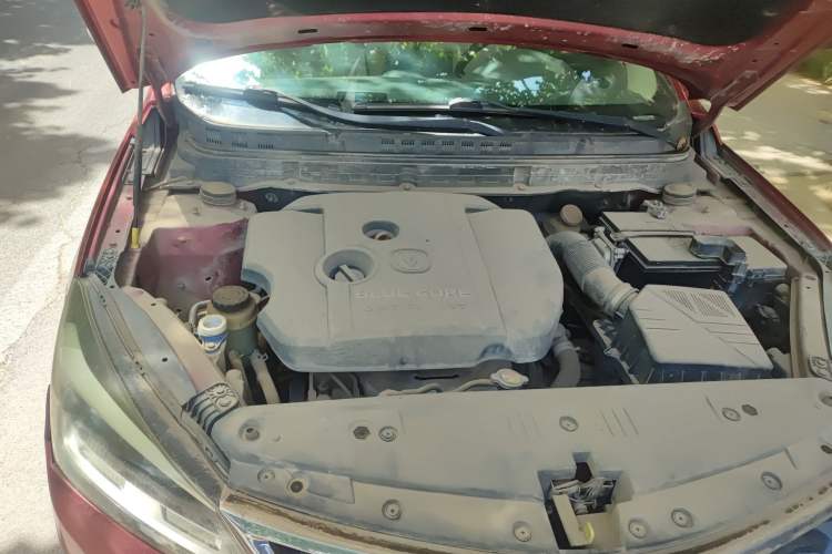 Used CHANGAN Alsvin V7 2015 1.6L Manual Enjoyment Model China IV Standard Engine Bay Right
