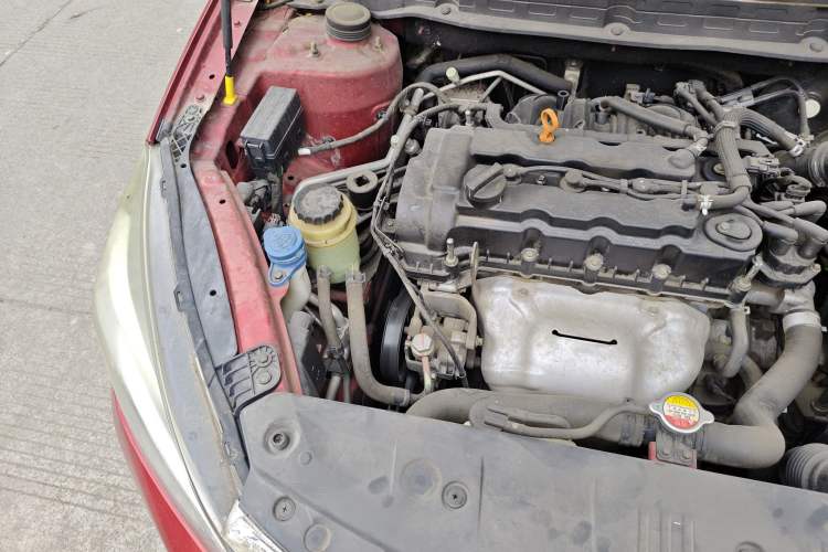 Used CHANGAN Alsvin V7 2015 1.6L Automatic Enjoyment Model China IV Standard Engine Bay Right