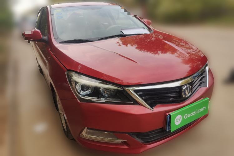 Used CHANGAN Alsvin V7 2015 1.6L Manual Enjoyment Model China IV Standard Front Right 45 Deg