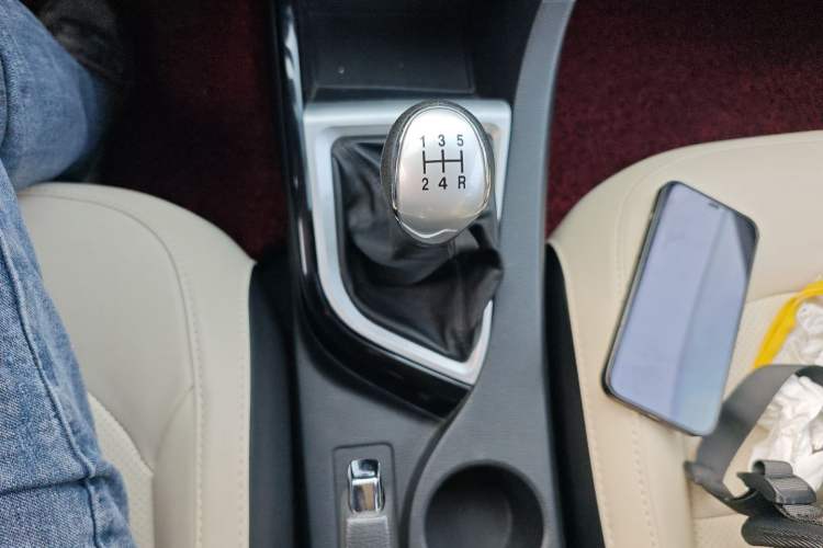 Used CHANGAN Alsvin V7 2015 1.6L Manual Enjoyment Model China V Standard Gear Lever
