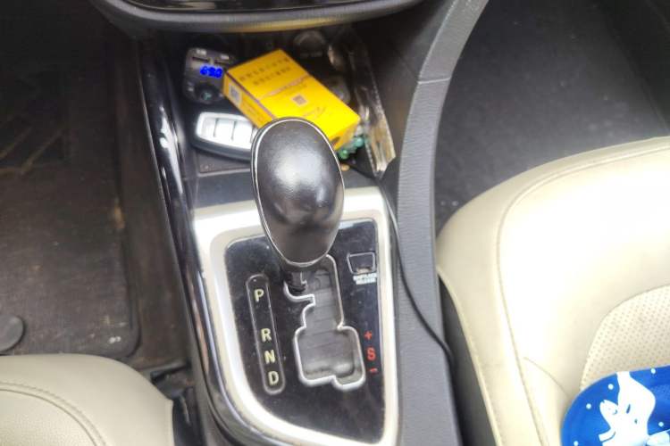 Used CHANGAN Alsvin V7 2015 1.6L Automatic Fun Model China V Standard Gear Lever
