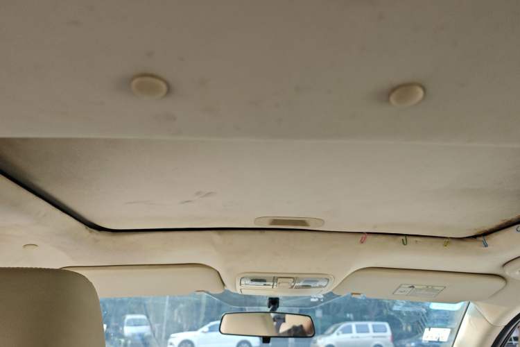 Used CHANGAN Alsvin V7 2015 1.6L Manual Enjoyment Model China V Standard Headliner