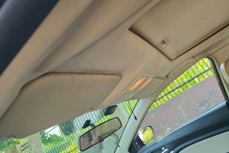Used CHANGAN Alsvin V7 2015 1.6L Manual Enjoyment Model China IV Standard Headliner