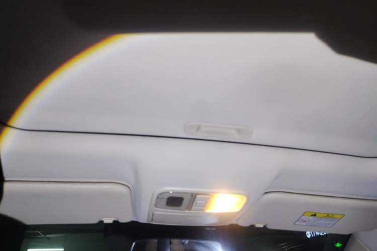 Used CHANGAN Alsvin V7 2015 1.6L Automatic Enjoyment Model China IV Standard Headliner