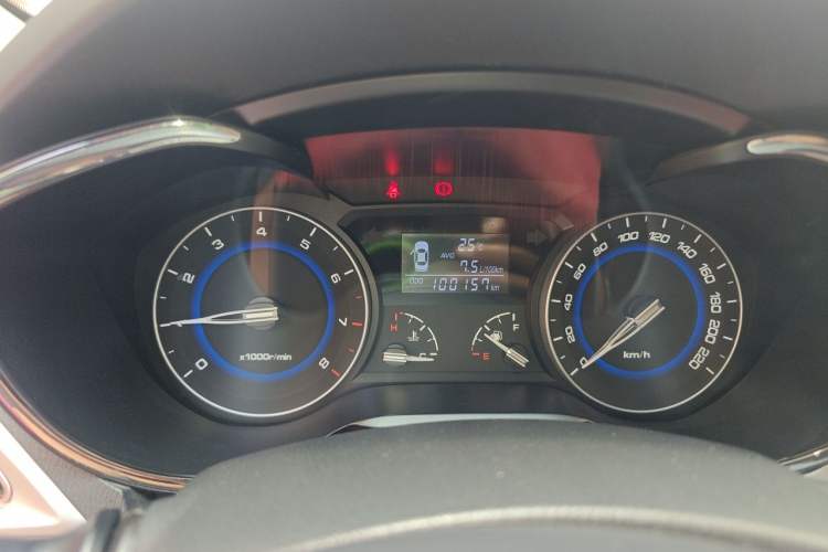 Used CHANGAN Alsvin V7 2015 1.6L Manual Joyful Edition China IV Instrument Cluster