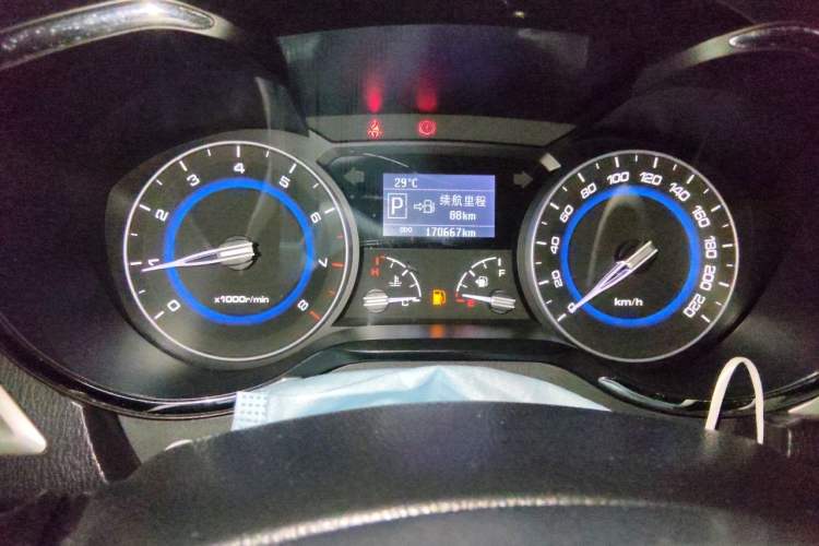 Used CHANGAN Alsvin V7 2015 1.6L Automatic Joyful Model China IV Standard Instrument Cluster