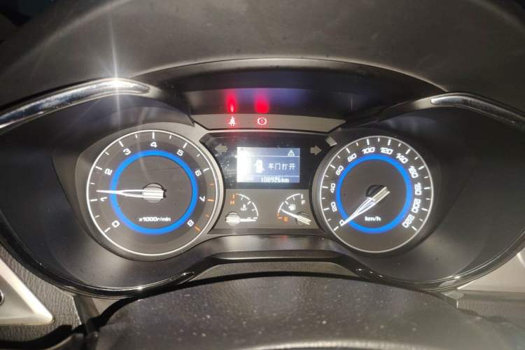 Used CHANGAN Alsvin V7 2015 1.6L Automatic Enjoyment Model China IV Standard Instrument Cluster