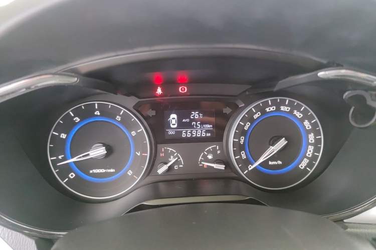 Used CHANGAN Alsvin V7 2015 1.6L Manual Enjoyment Model China V Standard Instrument Cluster
