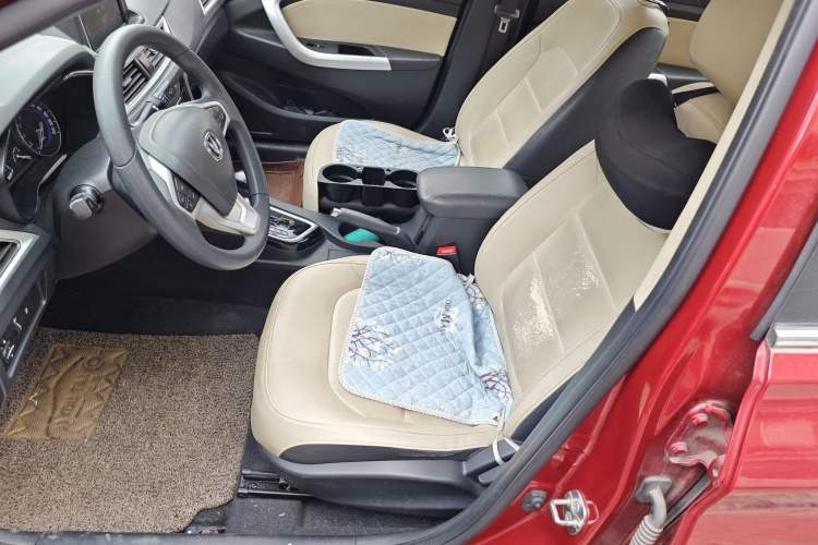 Used CHANGAN Alsvin V7 2015 1.6L Automatic Enjoyment Model China IV Standard Left Front Seat
