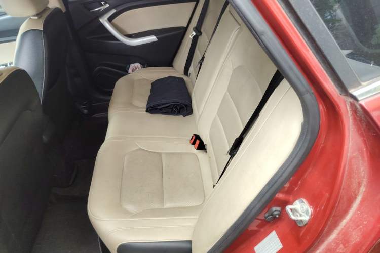 Used CHANGAN Alsvin V7 2015 1.6L Automatic Fun Model China V Standard Left Rear Seat