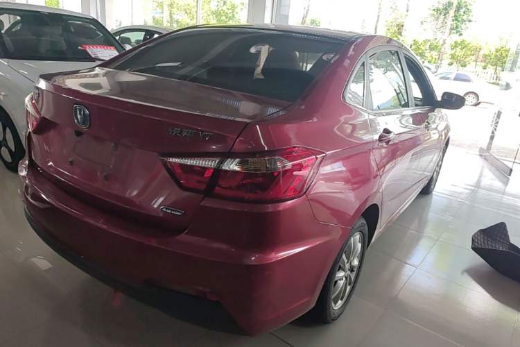 Used CHANGAN Alsvin V7 2015 1.6L Automatic Joyful Model China IV Standard Rear Right 45 Deg