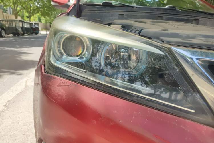 Used CHANGAN Alsvin V7 2015 1.6L Manual Enjoyment Model China IV Standard Right Front Headlight