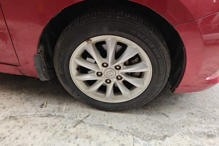 Used CHANGAN Alsvin V7 2015 1.6L Manual Enjoyment Model China IV Standard Right Front Wheel Hub