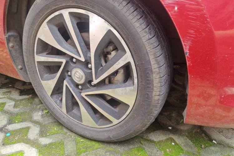 Used CHANGAN Alsvin V7 2015 1.6L Manual Fun Model China IV Standard Right Front Wheel Hub