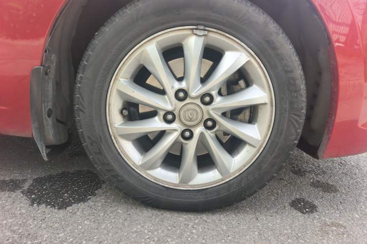 Used CHANGAN Alsvin V7 2015 1.6L Automatic Enjoyment Model China IV Standard Right Front Wheel Hub
