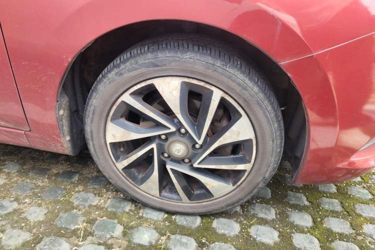 Used CHANGAN Alsvin V7 2015 1.6L Automatic Fun Model China V Standard Right Front Wheel Hub