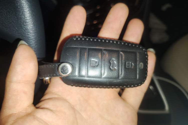 Used CHANGAN Alsvin V7 2015 1.6L Automatic Enjoyment Model China IV Standard Vehicle Key
