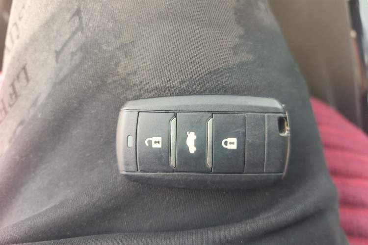 Used CHANGAN Alsvin V7 2015 1.6L Automatic Enjoyment Model China IV Standard Vehicle Key
