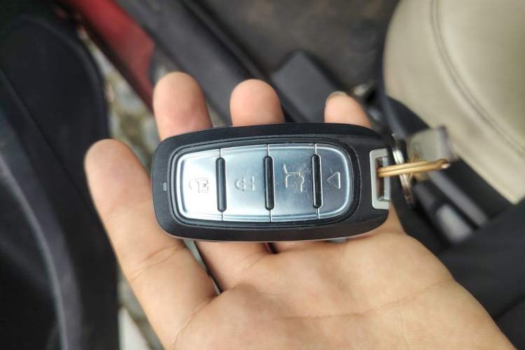 Used CHANGAN Alsvin V7 2015 1.6L Automatic Fun Model China V Standard Vehicle Key