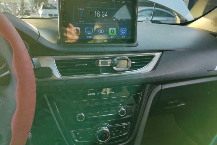 Used CHANGAN Alsvin V7 2015 1.6L Manual Enjoyment Model China V Standard Audio And AC Panel