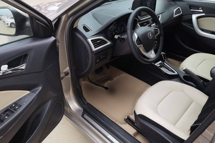 Used CHANGAN Alsvin V7 2015 1.6L Automatic Enjoyment Model China IV Standard Driver Seat
