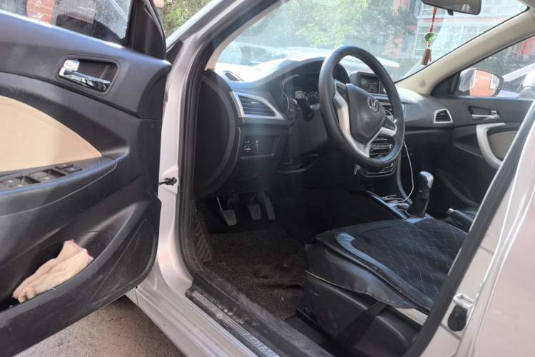 Used CHANGAN Alsvin V7 2015 1.6L Manual Joyful Edition China IV Driver Seat