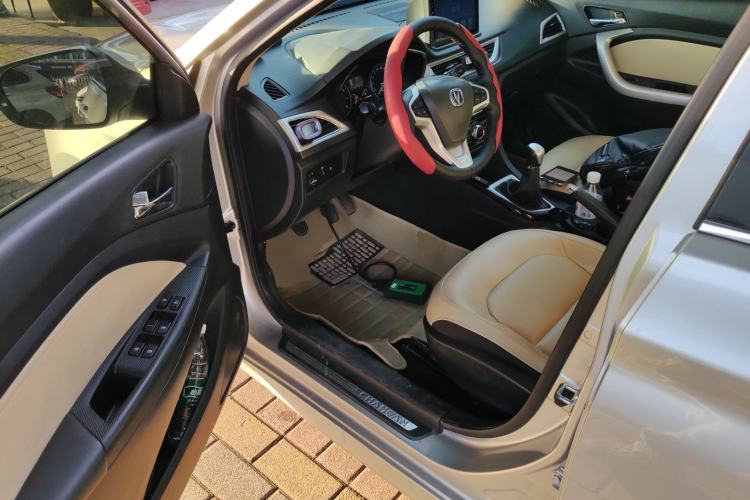 Used CHANGAN Alsvin V7 2015 1.6L Manual Enjoyment Model China V Standard Driver Seat