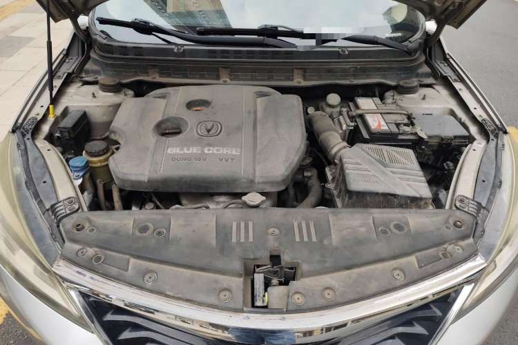 Used CHANGAN Alsvin V7 2015 1.6L Automatic Enjoyment Model China IV Standard Engine Bay