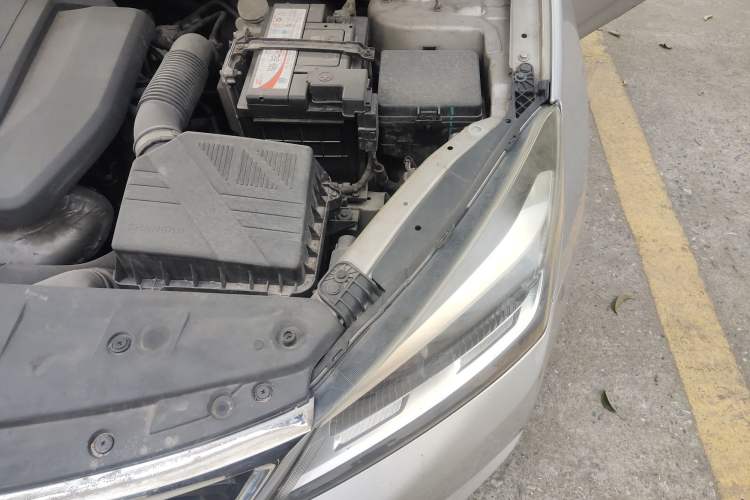 Used CHANGAN Alsvin V7 2015 1.6L Automatic Joyful Model China IV Standard Engine Bay Left