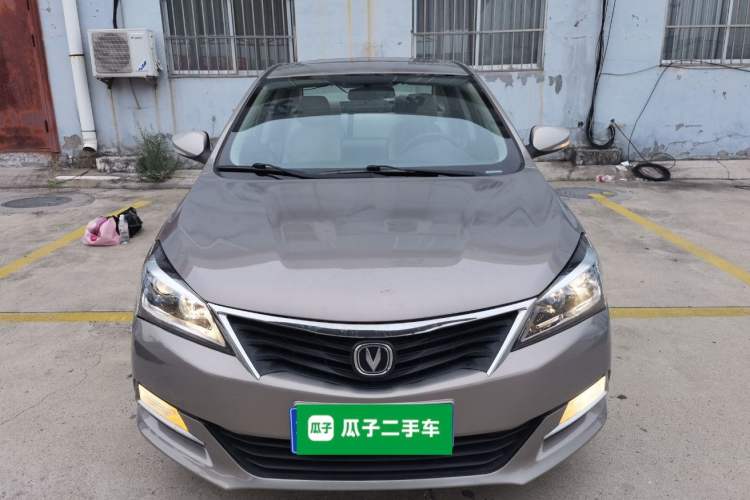 Used CHANGAN Alsvin V7 2015 1.6L Automatic Enjoyment Model China IV Standard Front