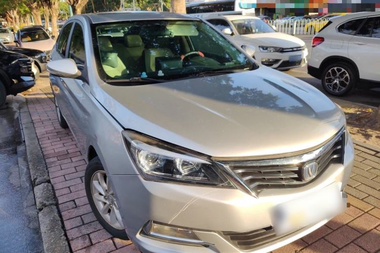 Used CHANGAN Alsvin V7 2015 1.6L Manual Enjoyment Model China V Standard Front Right 45 Deg