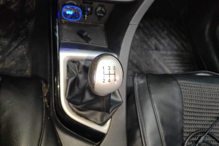 Used CHANGAN Alsvin V7 2015 1.6L Manual Enjoyment Model China IV Standard Gear Lever