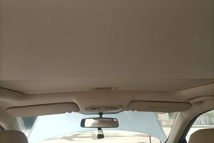 Used CHANGAN Alsvin V7 2015 1.6L Automatic Enjoyment Model China V Standard Headliner