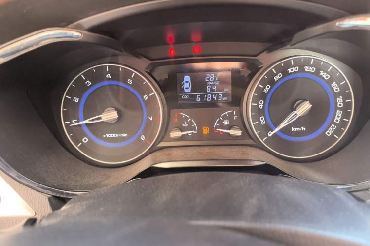 Used CHANGAN Alsvin V7 2015 1.6L Manual Joyful Edition China IV Instrument Cluster