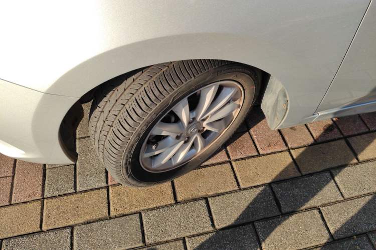 Used CHANGAN Alsvin V7 2015 1.6L Manual Enjoyment Model China V Standard Left Front Wheel Hub