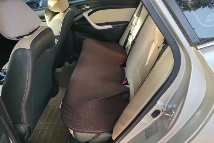 Used CHANGAN Alsvin V7 2015 1.6L Manual Enjoyment Model China V Standard Left Rear Seat