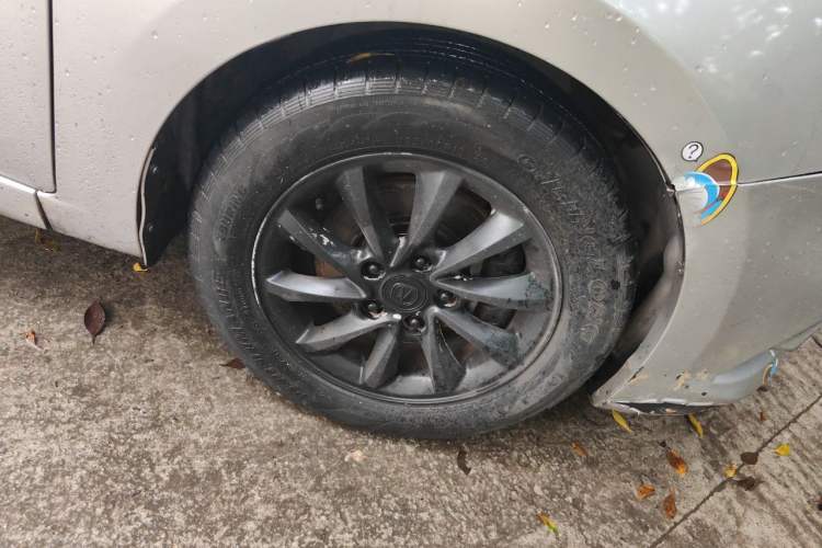 Used CHANGAN Alsvin V7 2015 1.6L Manual Enjoyment Model China IV Standard Right Front Wheel Hub