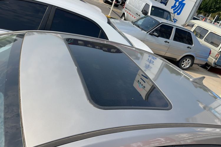 Used CHANGAN Alsvin V7 2015 1.6L Automatic Enjoyment Model China IV Standard Roof