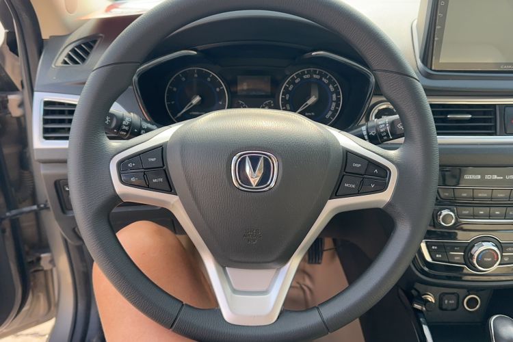 Used CHANGAN Alsvin V7 2015 1.6L Automatic Enjoyment Model China IV Standard Steering Wheel