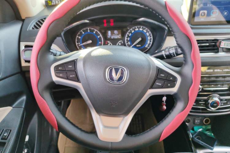 Used CHANGAN Alsvin V7 2015 1.6L Manual Enjoyment Model China V Standard Steering Wheel